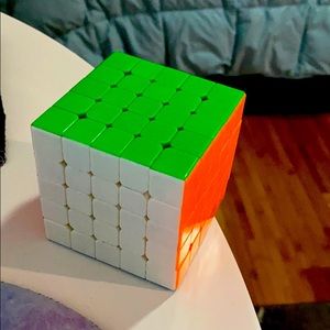 3/$25 SALE Yuxin Little Magic 5x5 Magnetic Cube